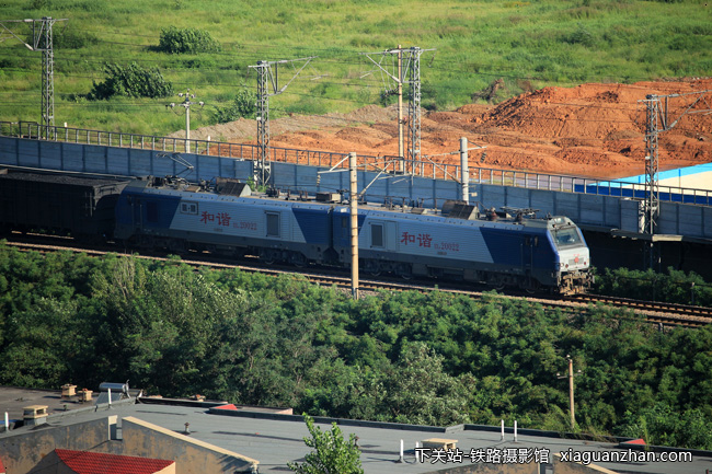 和谐电20022hxd20022太局湖段
