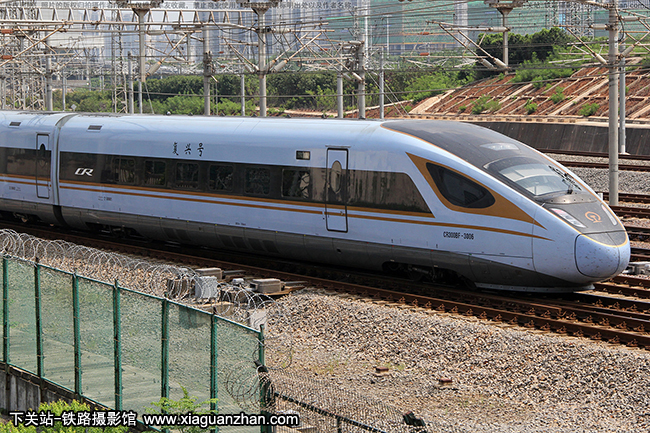 CR300BF-3006 ϾϾ