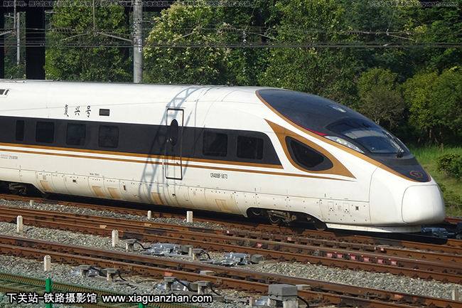 CR400BF-5073 ϾϺ