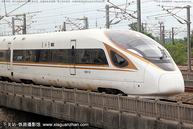 CR400BF-5081 ϾϺ