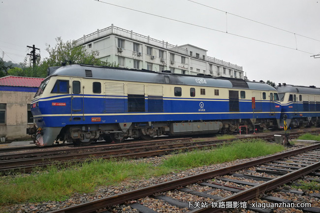 [下关站] 东风11-0264 df11-0264 南局鹰段-老曹的