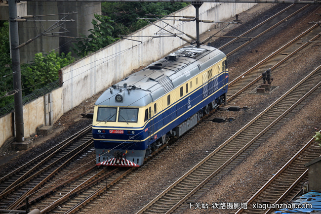 [下关站] 东风11-0328 df11-0328 南局鹰段-老曹的