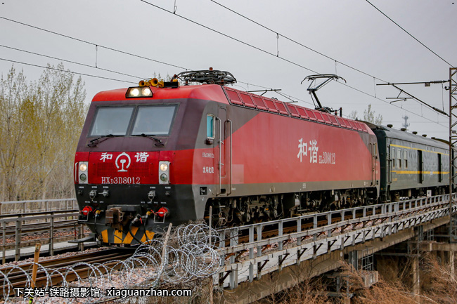 和谐电3d8012hxd3d8012沈局沈段