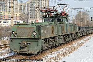 37E-1-1506 󣨶¶