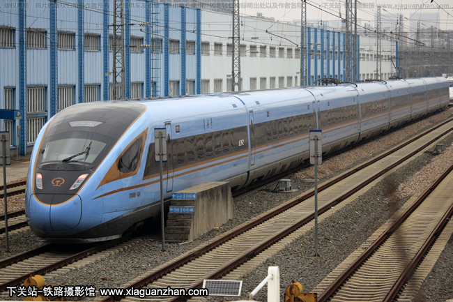 CR300BF-3024 ϾϾ
