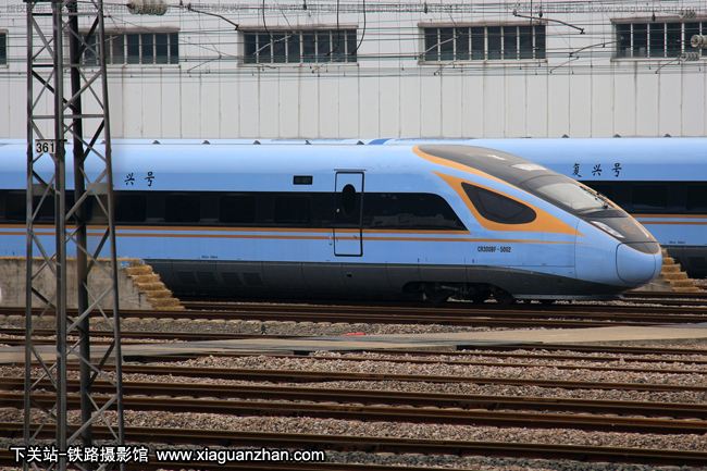 CR300BF-5002 ϾϾ