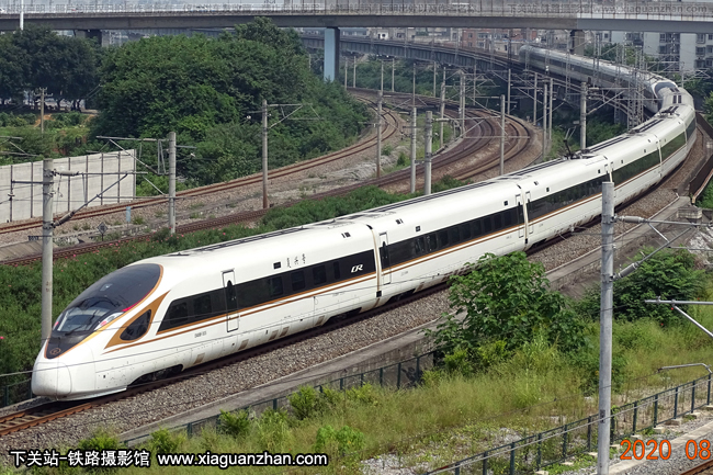 CR400BF-3035 ϾϾ
