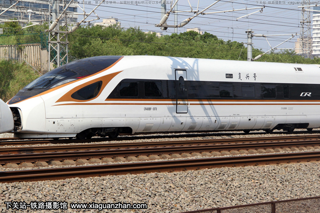 CR400BF-3070 ϾϾ