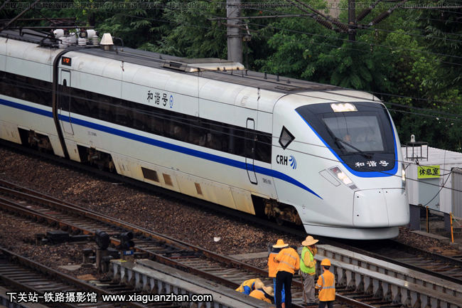 CRH1E-1061 ϾϺ
