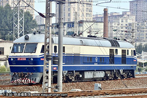 11-0196 DF11-0196 ּ