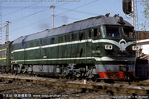 4-0692 DF4-0692 ֶ