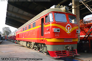 4-2176 DF4-2176 ÷