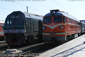 4-2178 DF4-2178 ÷