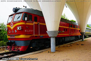 4-3701 DF4-3701 þ  ĺų
