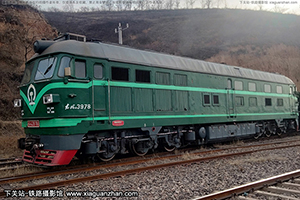 4-3978 DF4-3978 Ż