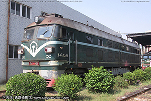 4-7228 DF4-7228 þ