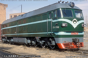 4-7302 DF4-7302 ּ