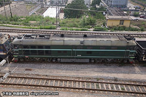 4-7663 DF4-7663 Т·