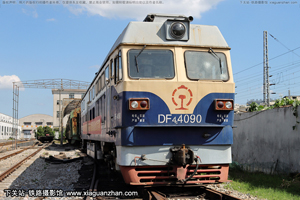 4C-4090 DF4C-4090 