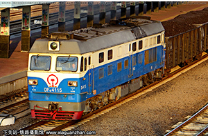 4C-4115 DF4C-4115 ɶ