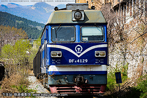 4C-4129 DF4C-4129 þ
