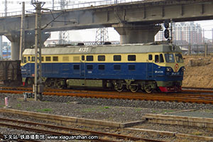 4C-4135 DF4C-4135 þ