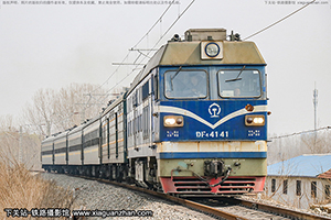4C-4141 DF4C-4141 þ
