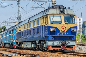 4C-4147 DF4C-4147  