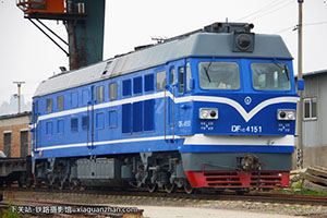 4C-4151 DF4C-4151 人ʢ·
