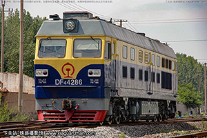 4C-4286 DF4C-4286 þ