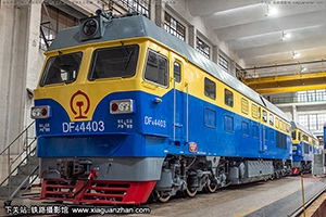4C-4403 DF4C-4403  