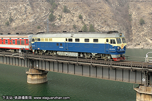 4C-4458 DF4C-4458 ־