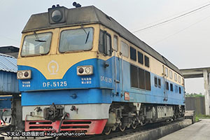 4C-5125 DF4C-5125 ·