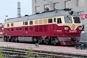 4D-0070 DF4D-0070 ĵ