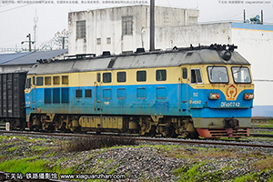4D-0242 DF4D-0242 