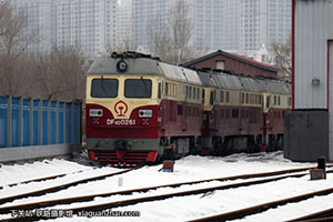 4D-0261 DF4D-0261 