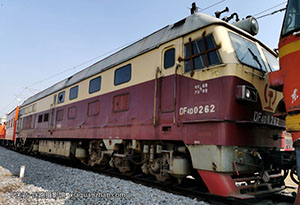 4D-0262 DF4D-0262 ߶