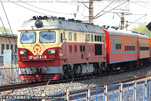 4D-0419 DF4D-0419 ּ