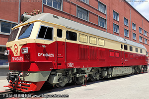 4D-0425 DF4D-0425 