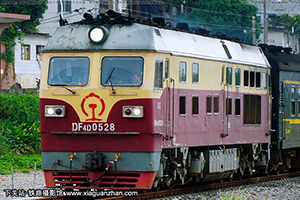 4D-0528 DF4D-0528 ߶