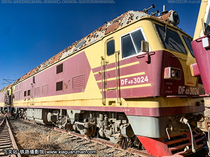 4D-3024 DF4D-3024 