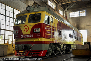 4D-3070 DF4D-3070 ɾض