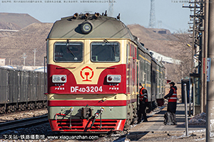 4D-3204 DF4D-3204 ְ