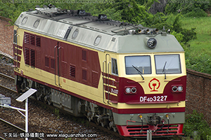 4D-3227 DF4D-3227 ߶