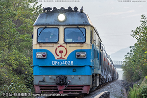 4D-4028 DF4D-4028 