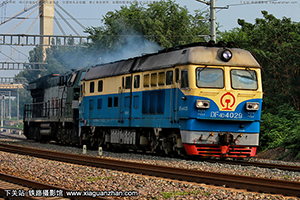 4D-4029 DF4D-4029 ַ