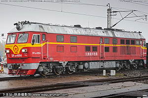 4D-4064 DF4D-4064 ϻ·