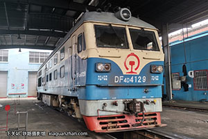 4D-4129 DF4D-4129 Ͼ