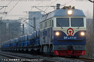 4D-4135 DF4D-4135 ֻ