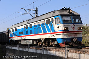 ����4D-4232 DF4D-4232 �����¶�